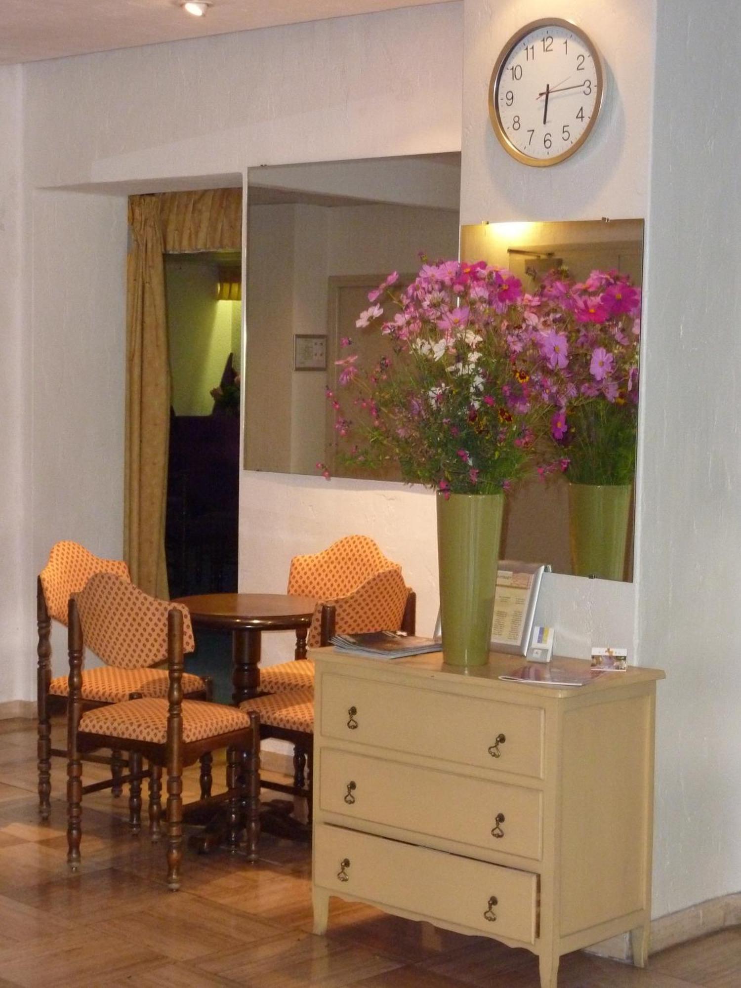 Cit'Hotel De La Vallee Лурд Экстерьер фото