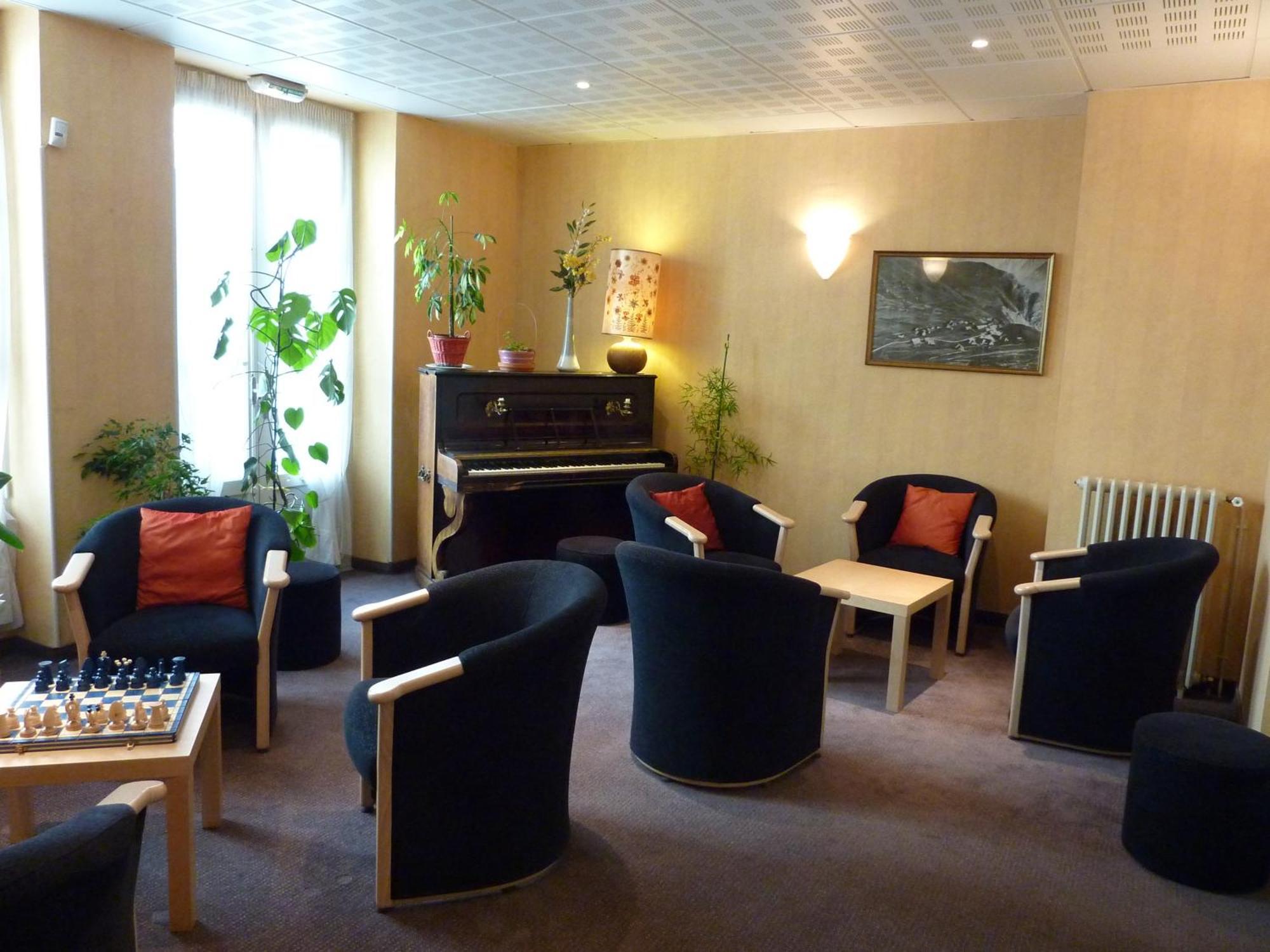 Cit'Hotel De La Vallee Лурд Экстерьер фото