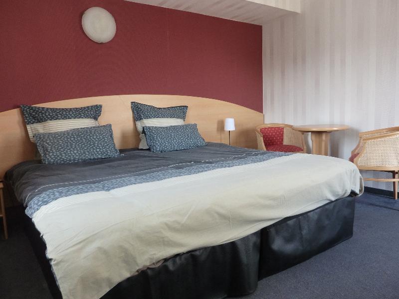 Cit'Hotel De La Vallee Лурд Экстерьер фото